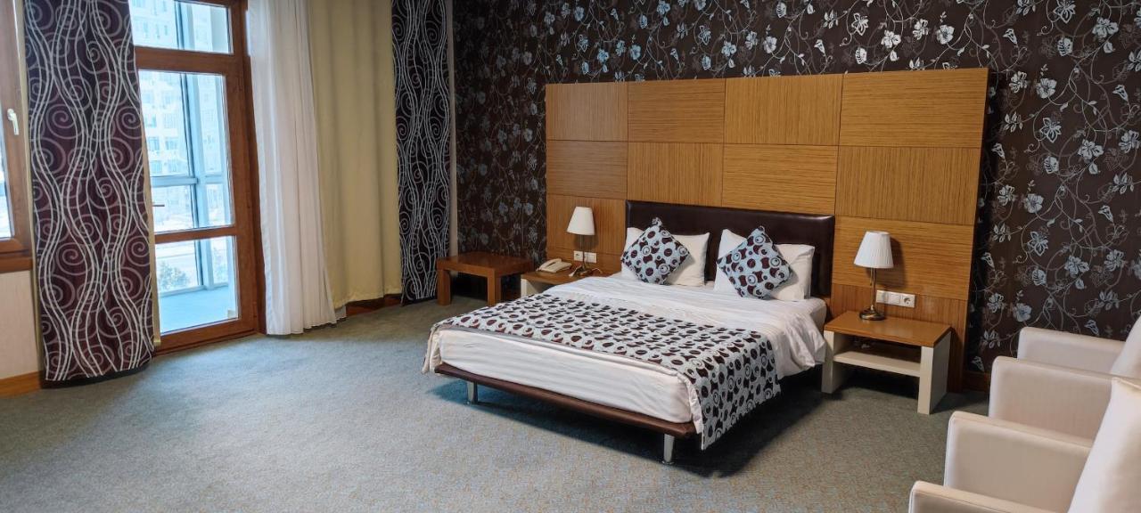Grand Nur Plaza Hotel Актау Экстерьер фото